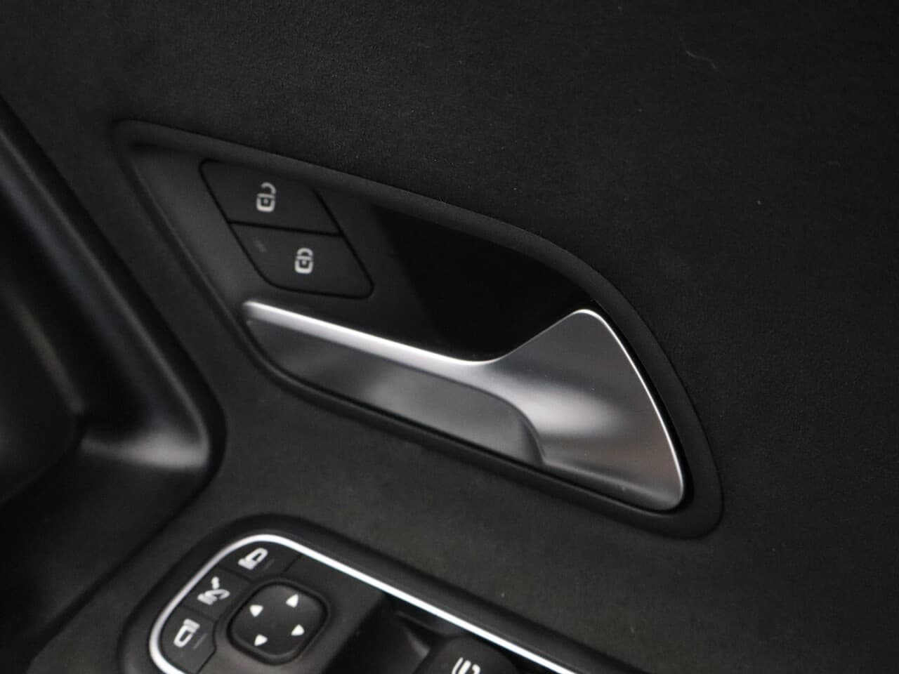 Mercedes-Benz A Class 1.5 A180d AMG Line (Executive) — image 49
