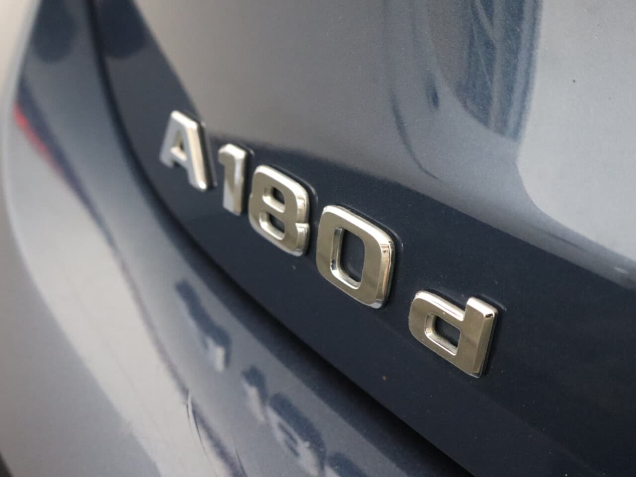 Mercedes-Benz A Class 1.5 A180d AMG Line (Executive) — image 58