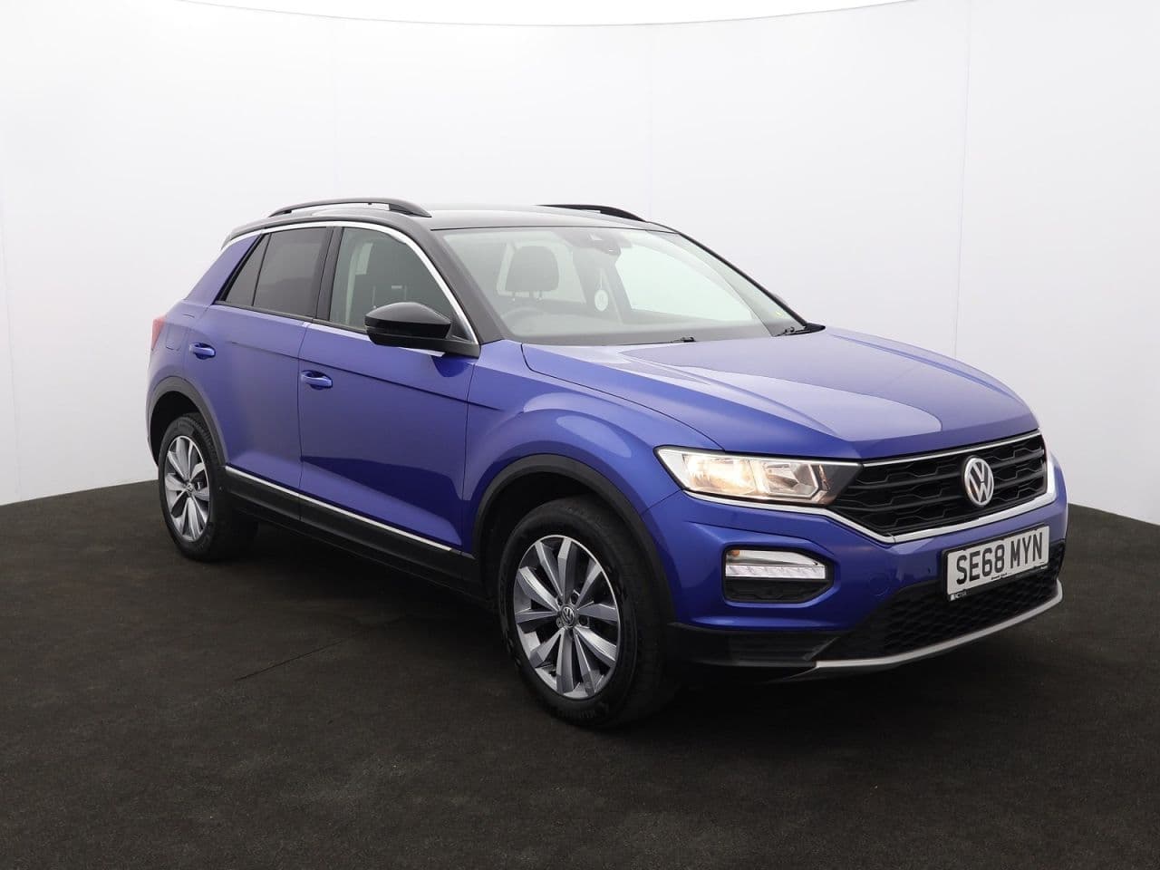 Volkswagen T-Roc 1.5 TSI GPF EVO Design view 1
