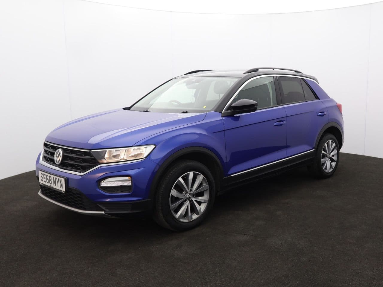 Volkswagen T-Roc 1.5 TSI GPF EVO Design — image 5