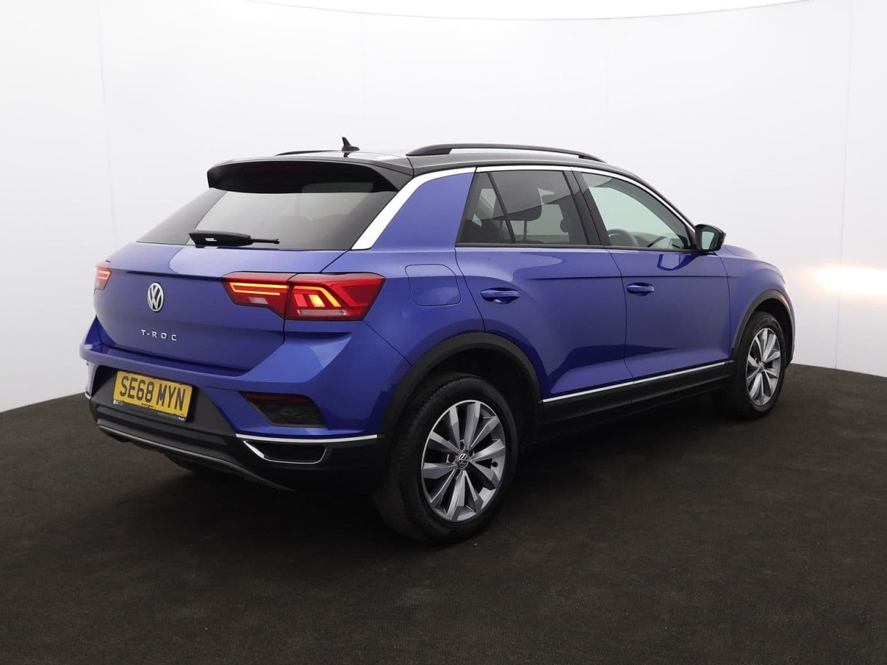 Volkswagen T-Roc 1.5 TSI GPF EVO Design — image 10