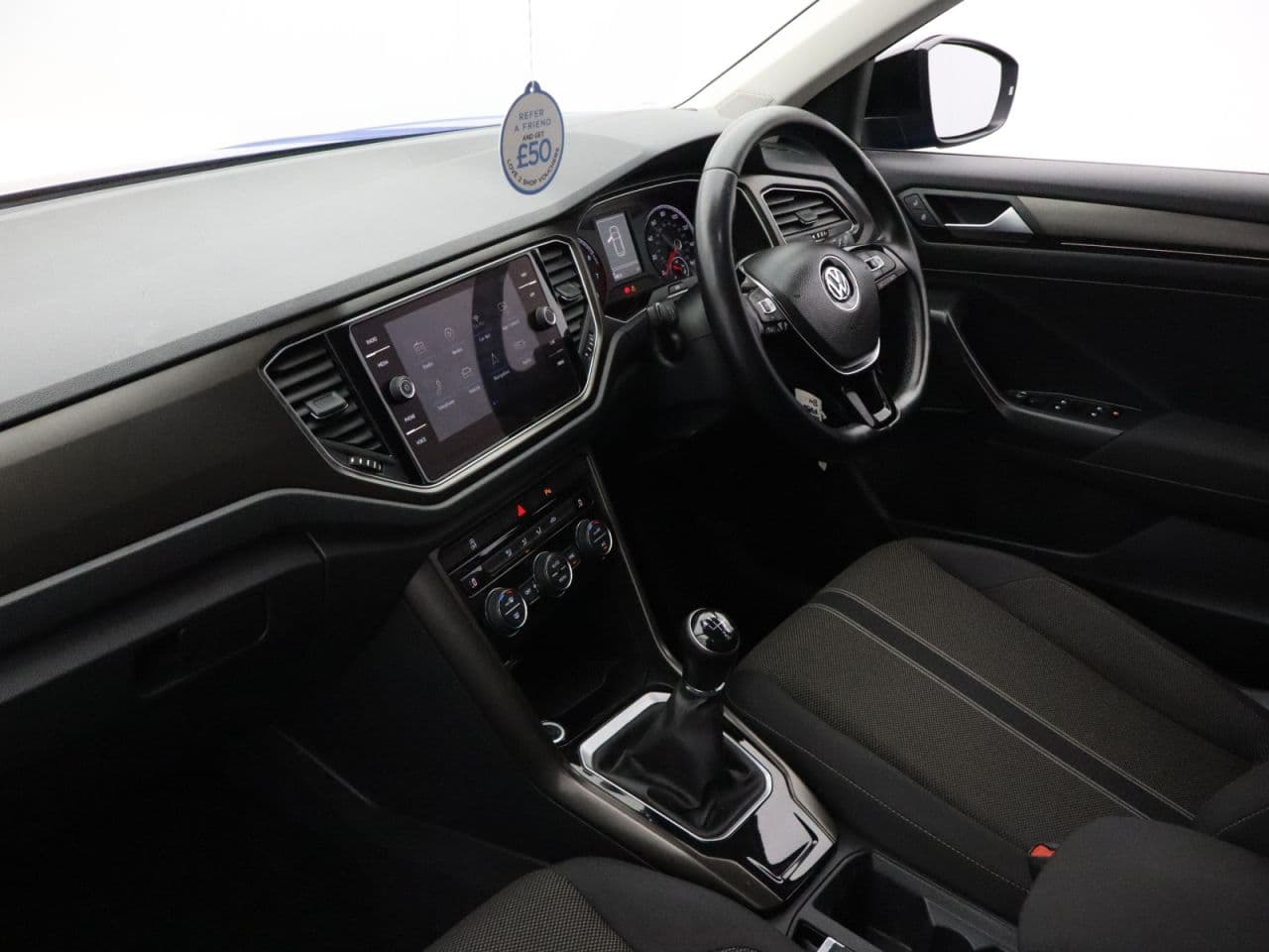 Volkswagen T-Roc 1.5 TSI GPF EVO Design — image 36