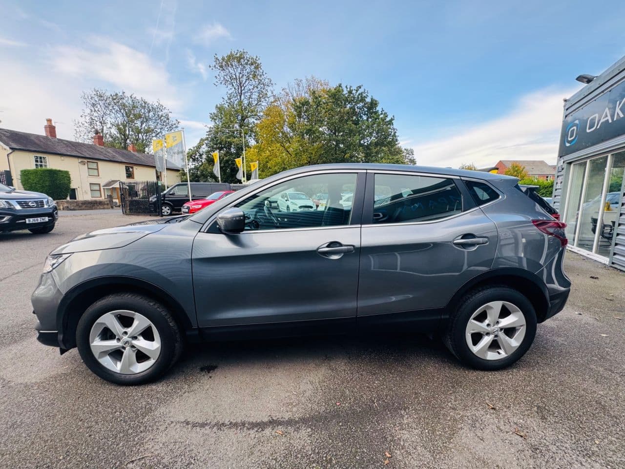 Nissan Qashqai 1.3 DIG-T Acenta Premium — image 10
