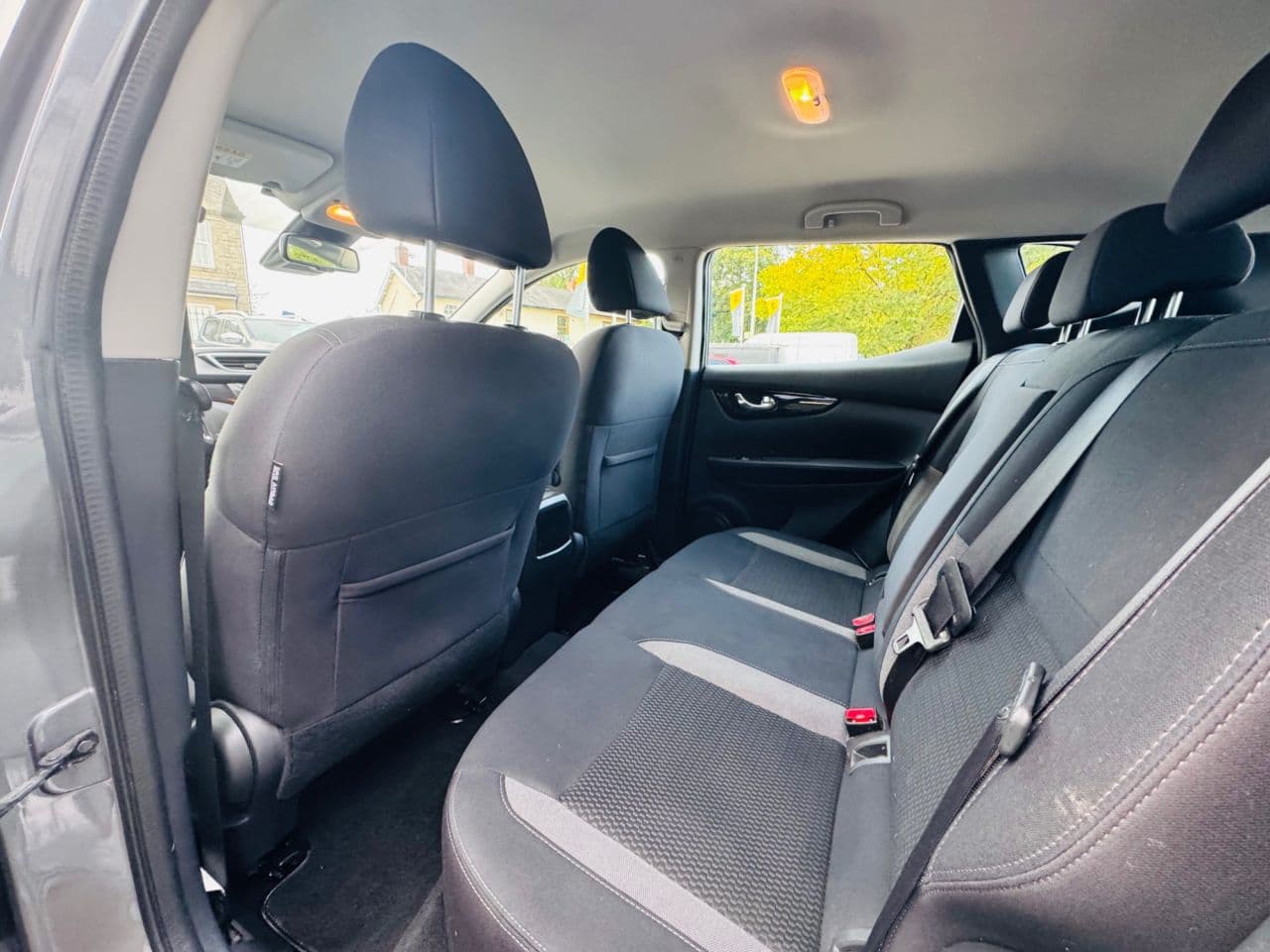 Nissan Qashqai 1.3 DIG-T Acenta Premium — image 16