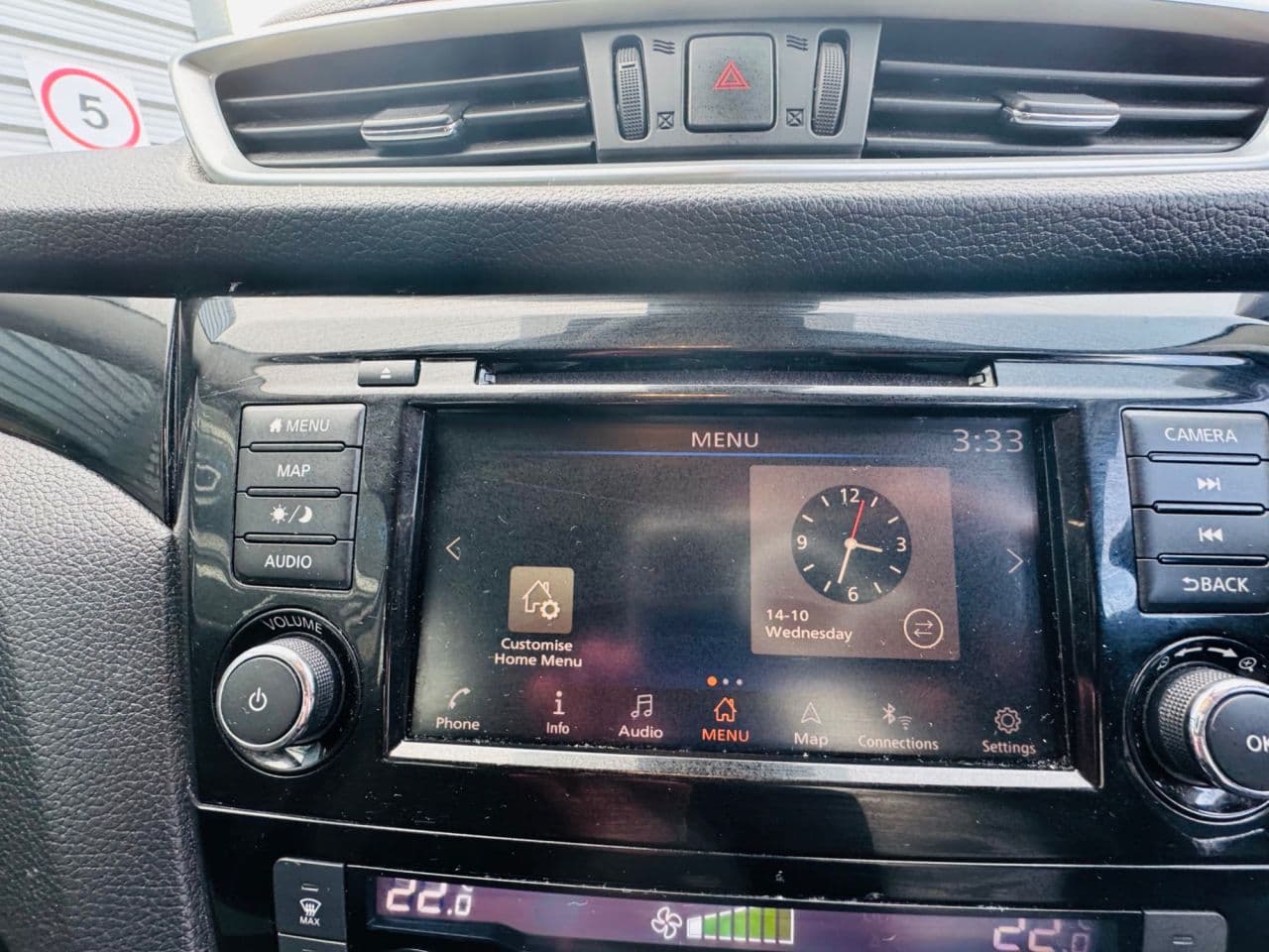 Nissan Qashqai 1.3 DIG-T Acenta Premium — image 31