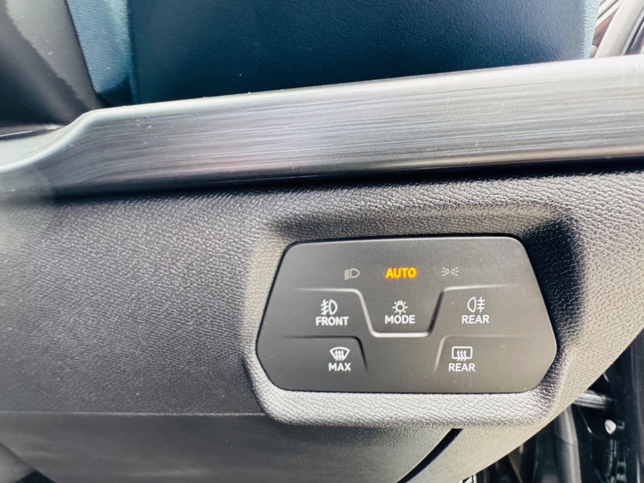 Cupra Formentor 1.4 eHybrid 12.8kWh VZ2 — image 23