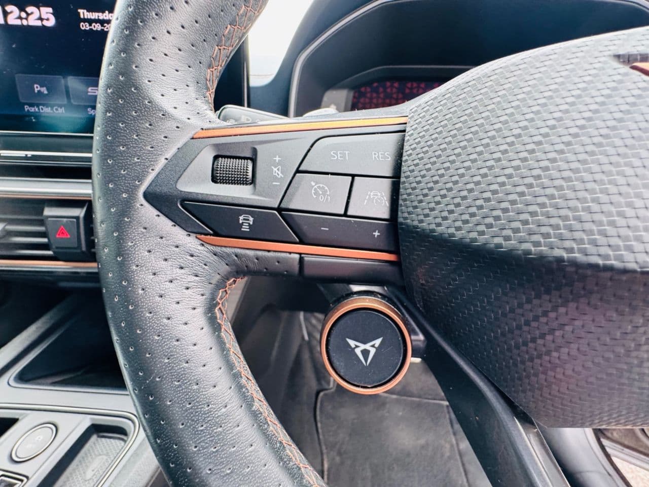 Cupra Formentor 1.4 eHybrid 12.8kWh VZ2 — image 25