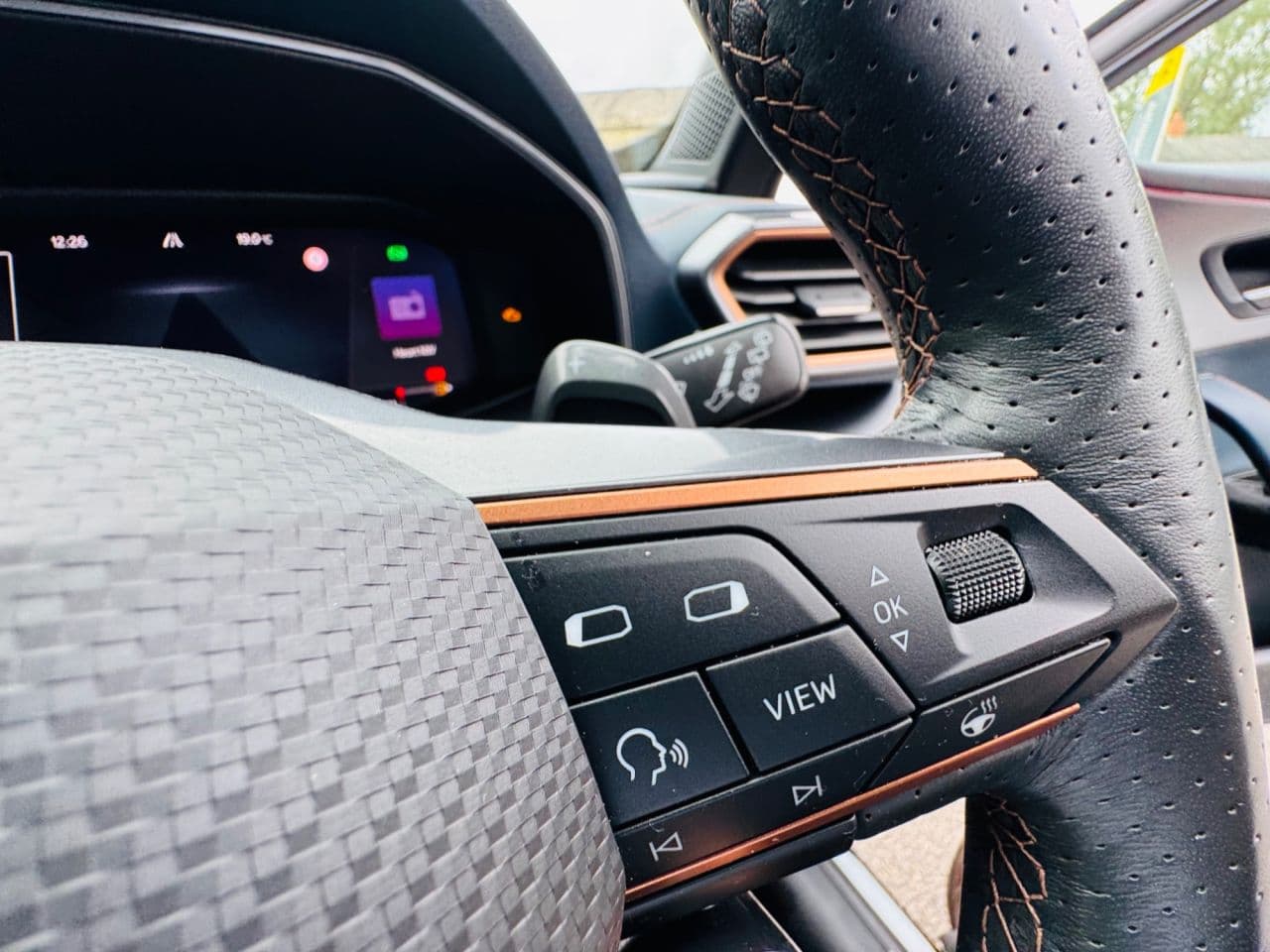 Cupra Formentor 1.4 eHybrid 12.8kWh VZ2 — image 34
