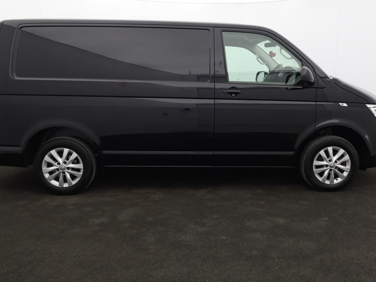 Volkswagen Transporter 2.0 TDI T30 Highline — image 11