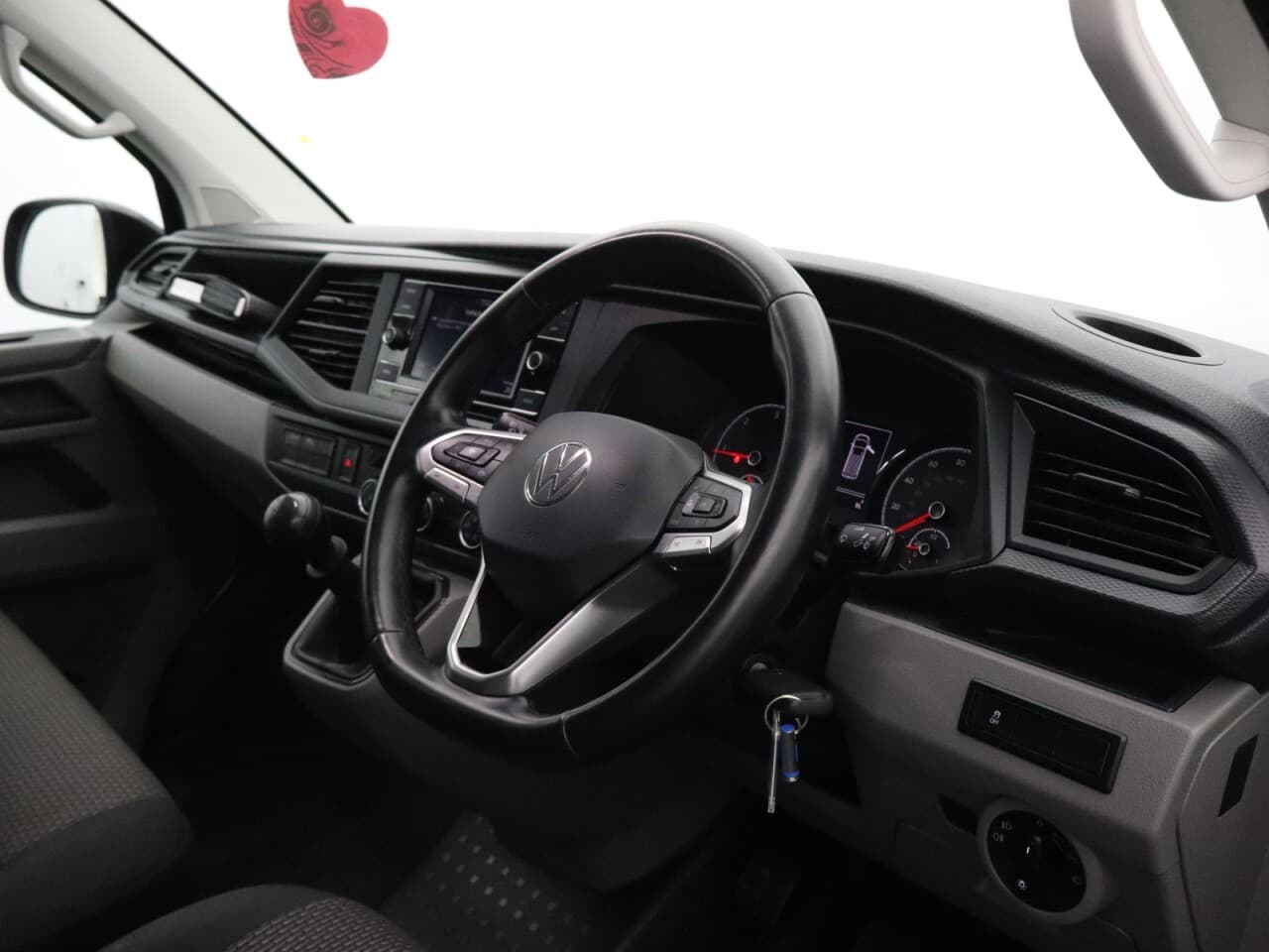 Volkswagen Transporter 2.0 TDI T30 Highline — image 12