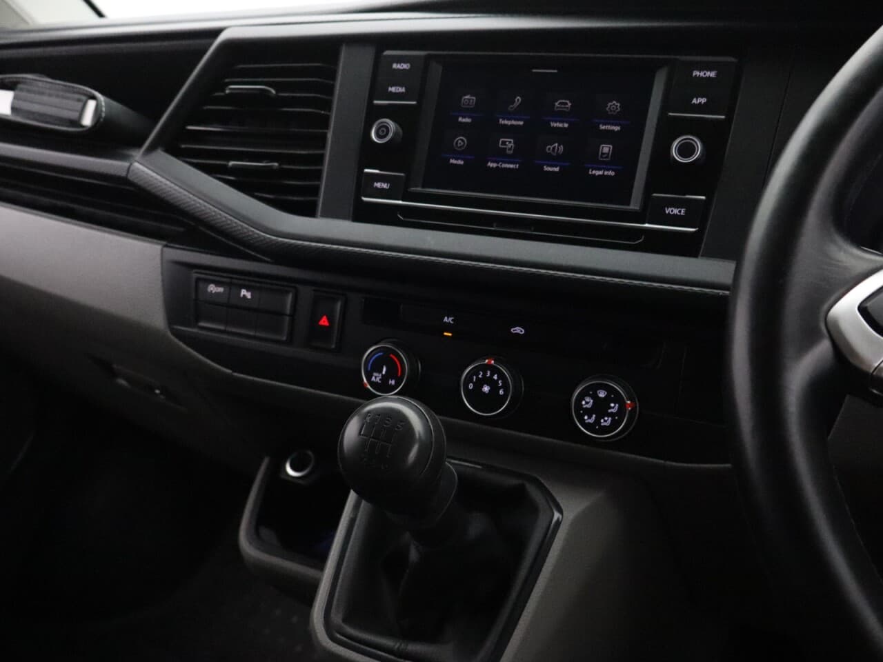 Volkswagen Transporter 2.0 TDI T30 Highline — image 20