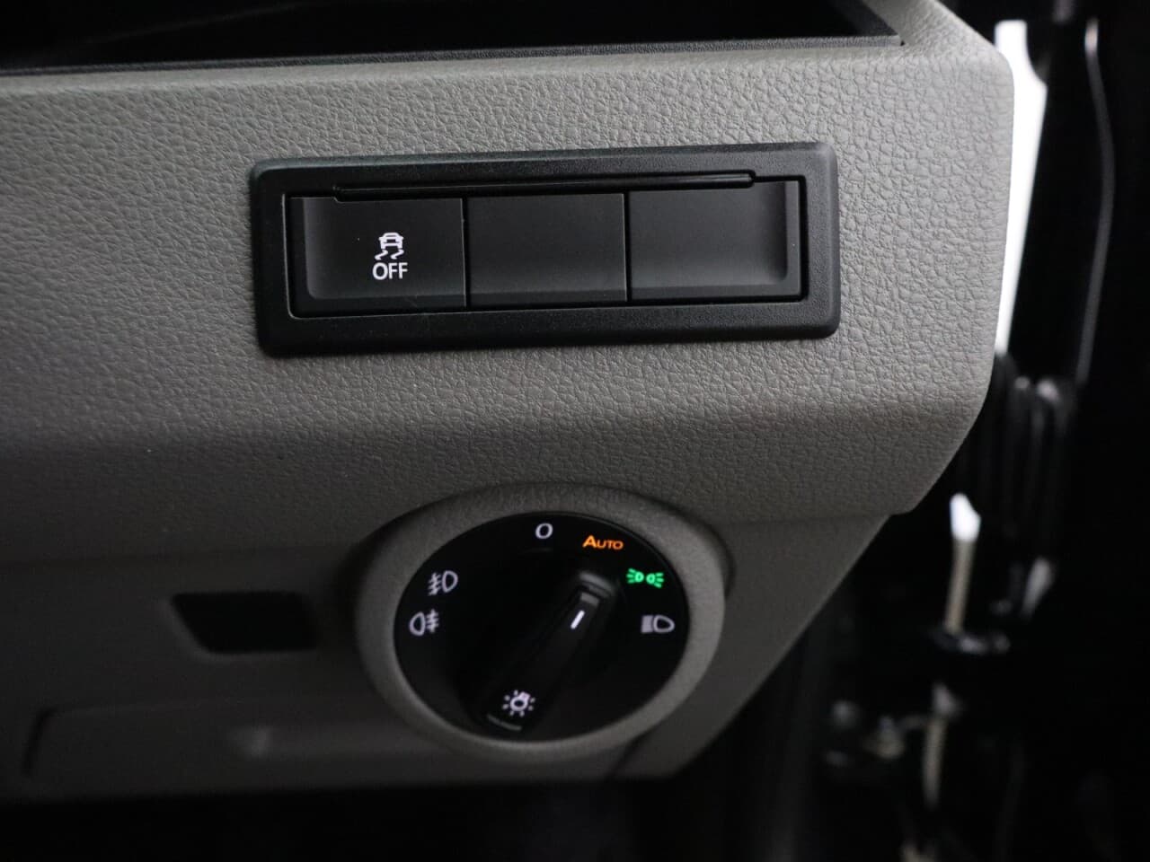 Volkswagen Transporter 2.0 TDI T30 Highline — image 33