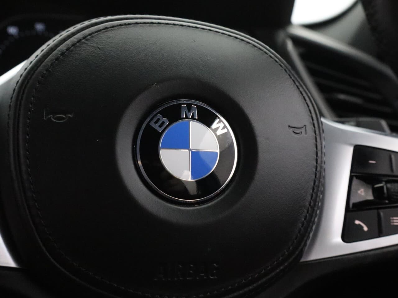 BMW 1 Series 1.5 118i M Sport — image 20