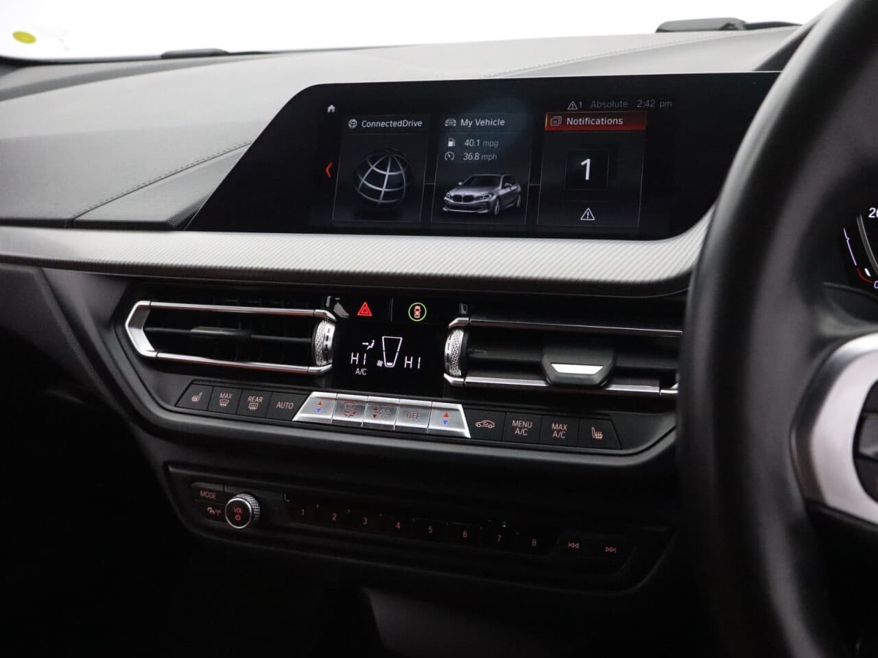 BMW 1 Series 1.5 118i M Sport — image 23