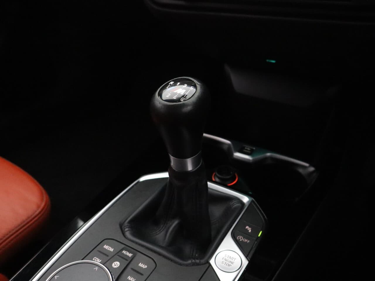 BMW 1 Series 1.5 118i M Sport — image 24
