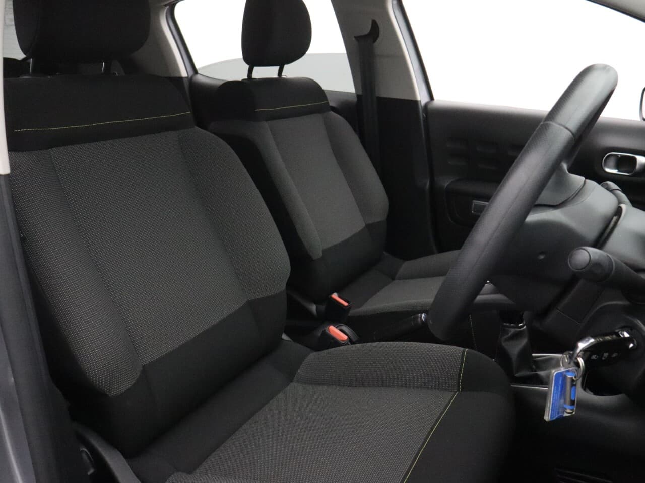 Citroen C3 1.2 PureTech C-Series Edition — image 15
