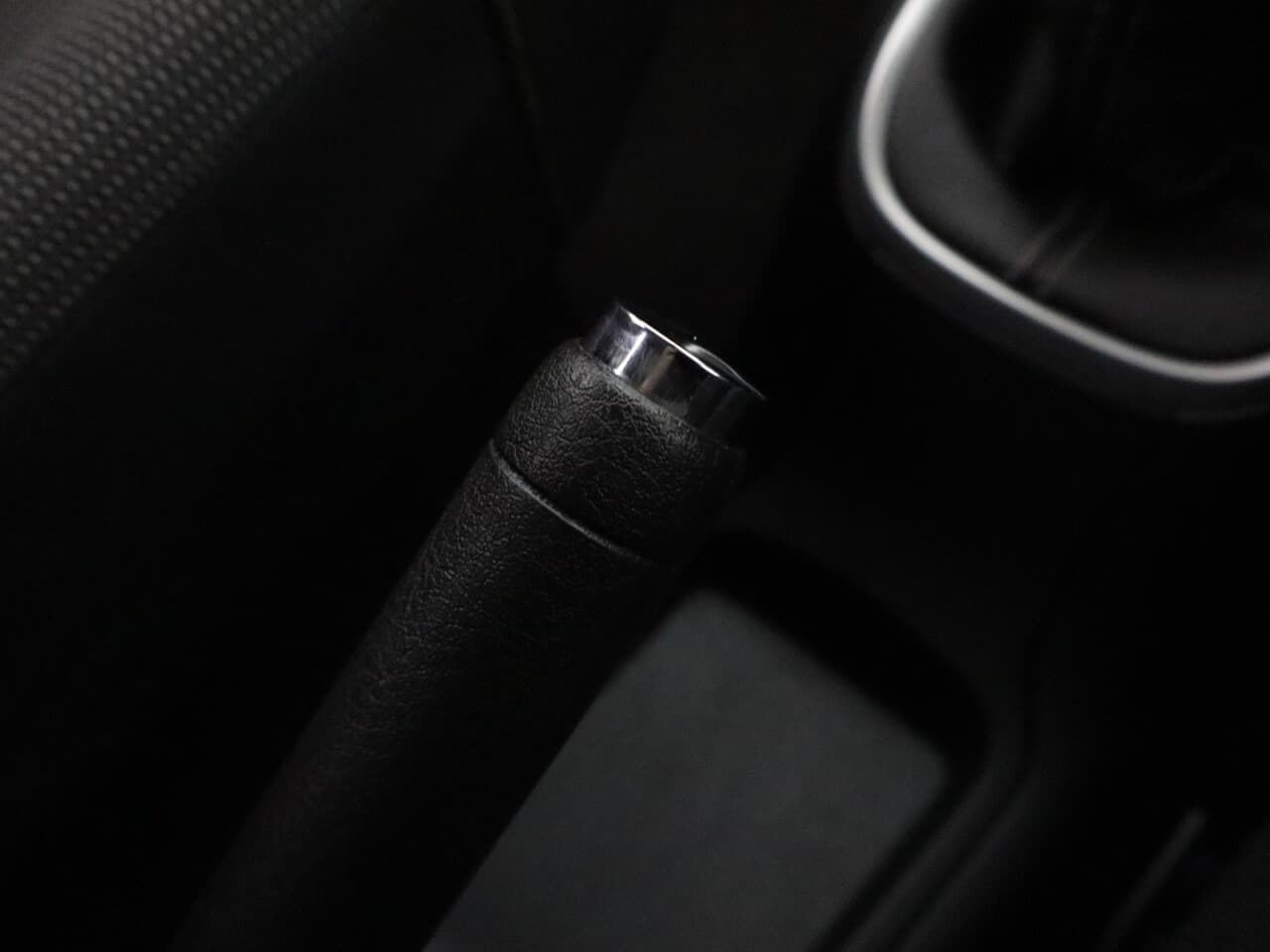 Citroen C3 1.2 PureTech C-Series Edition — image 24