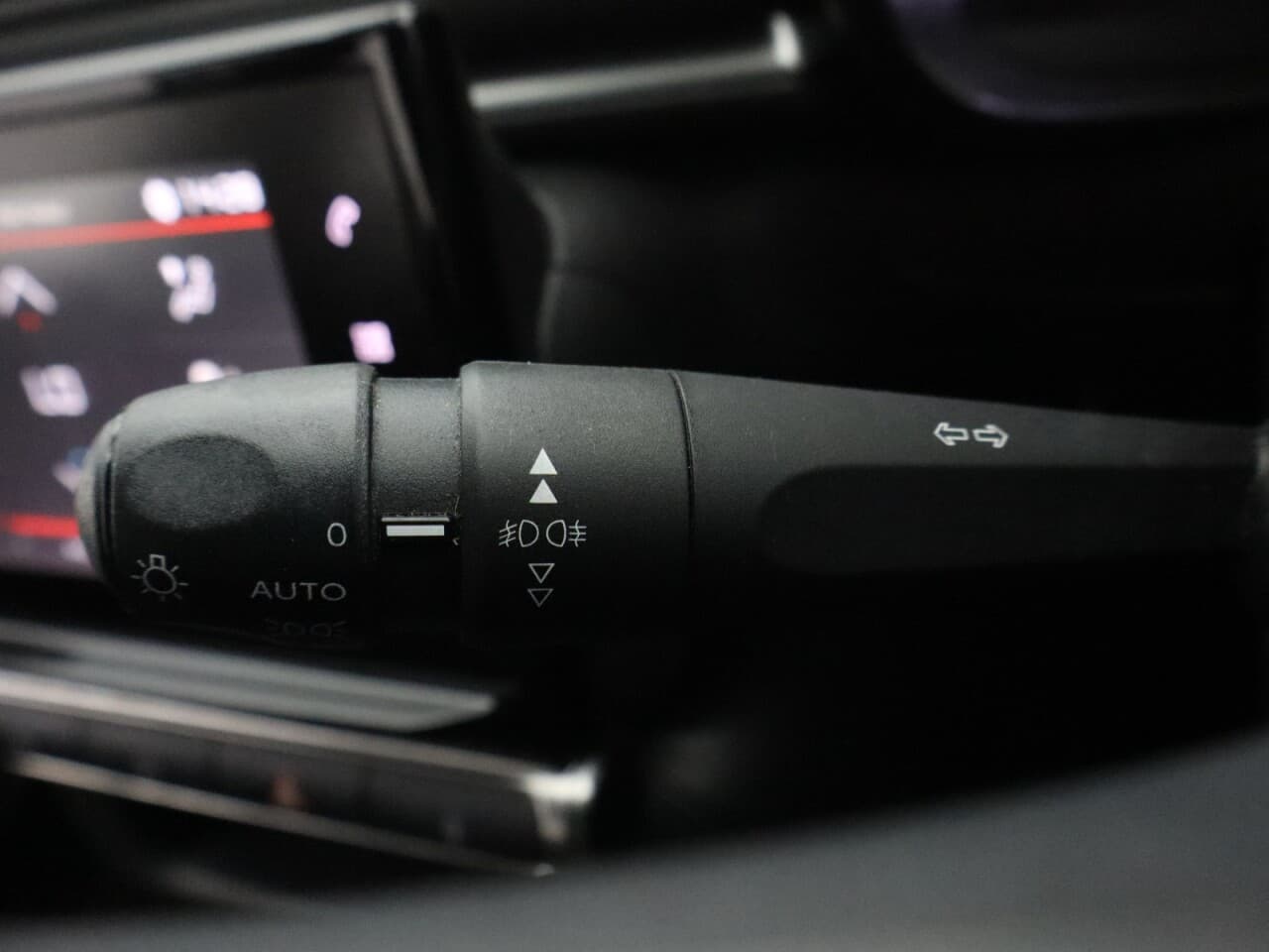 Citroen C3 1.2 PureTech C-Series Edition — image 33