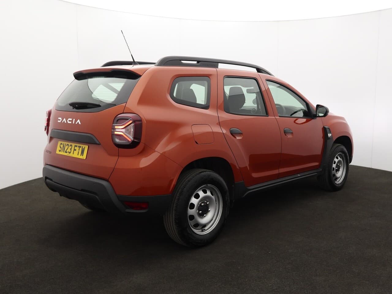 Dacia Duster 1.0 TCe Essential — image 10