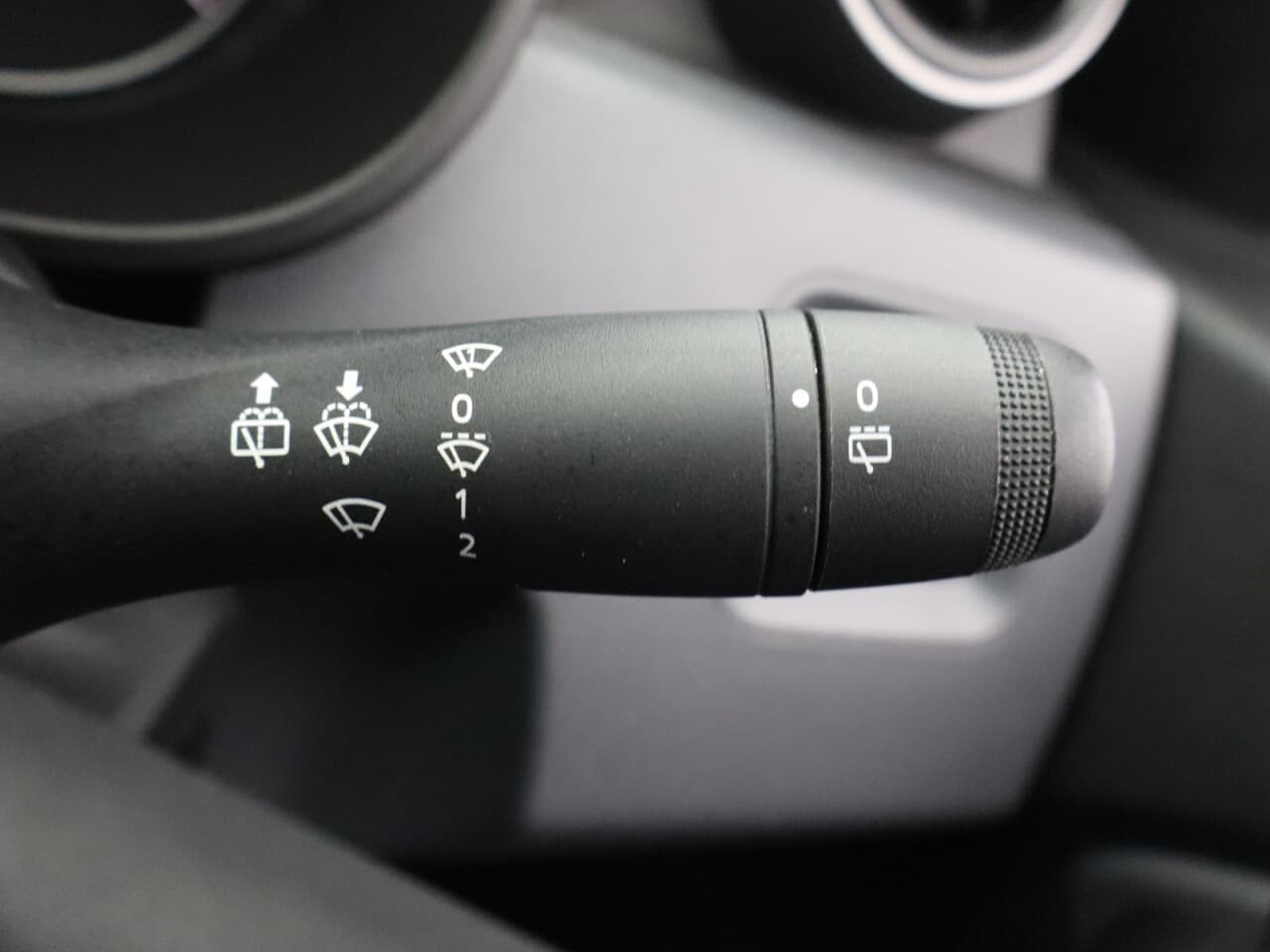 Dacia Duster 1.0 TCe Essential — image 32