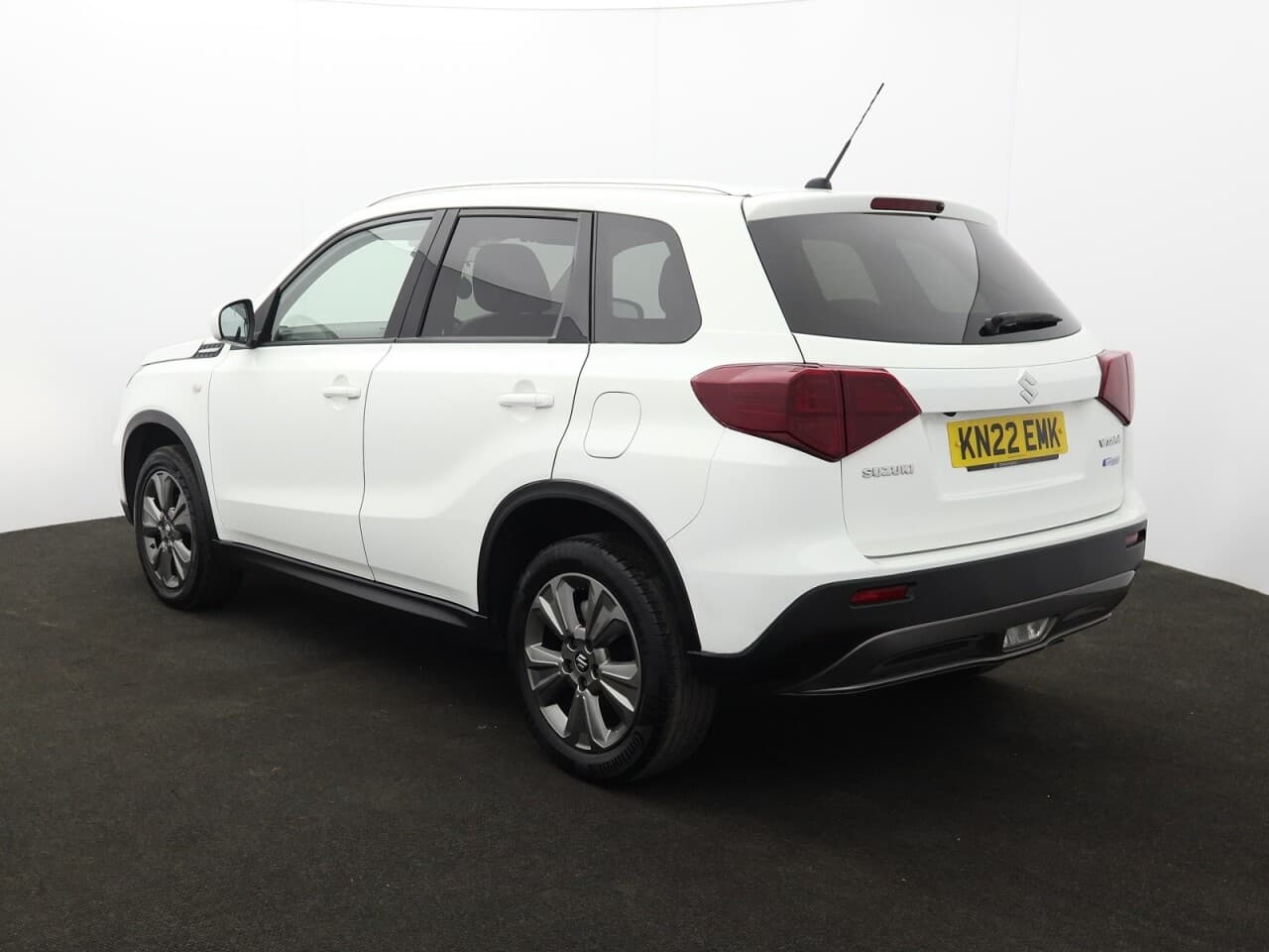Suzuki Vitara 1.4 Boosterjet MHEV SZ-T — image 8