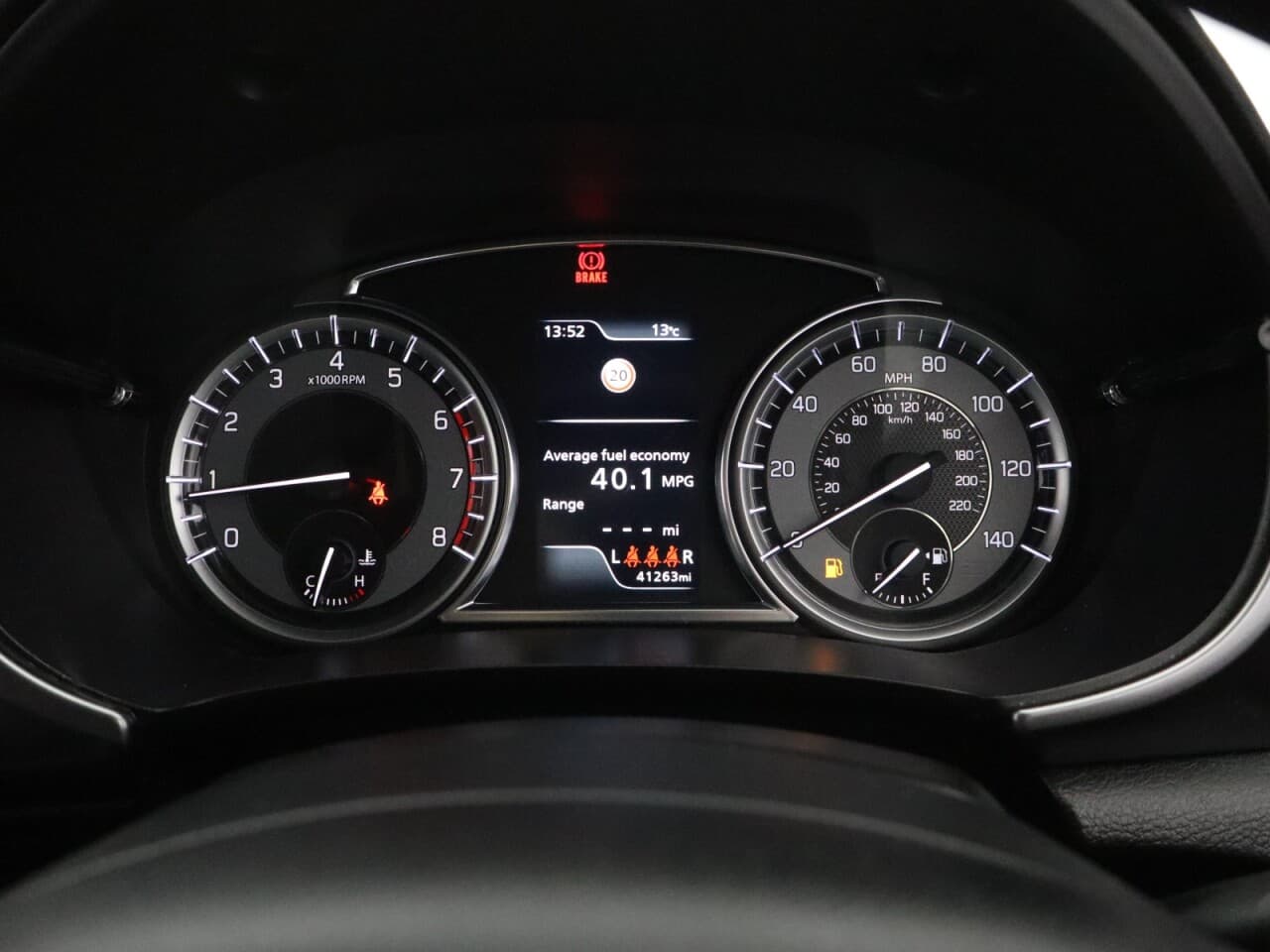 Suzuki Vitara 1.4 Boosterjet MHEV SZ-T — image 21