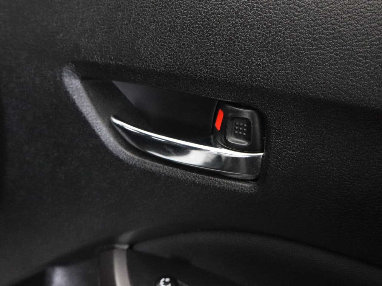 Suzuki Vitara 1.4 Boosterjet MHEV SZ-T — image 42