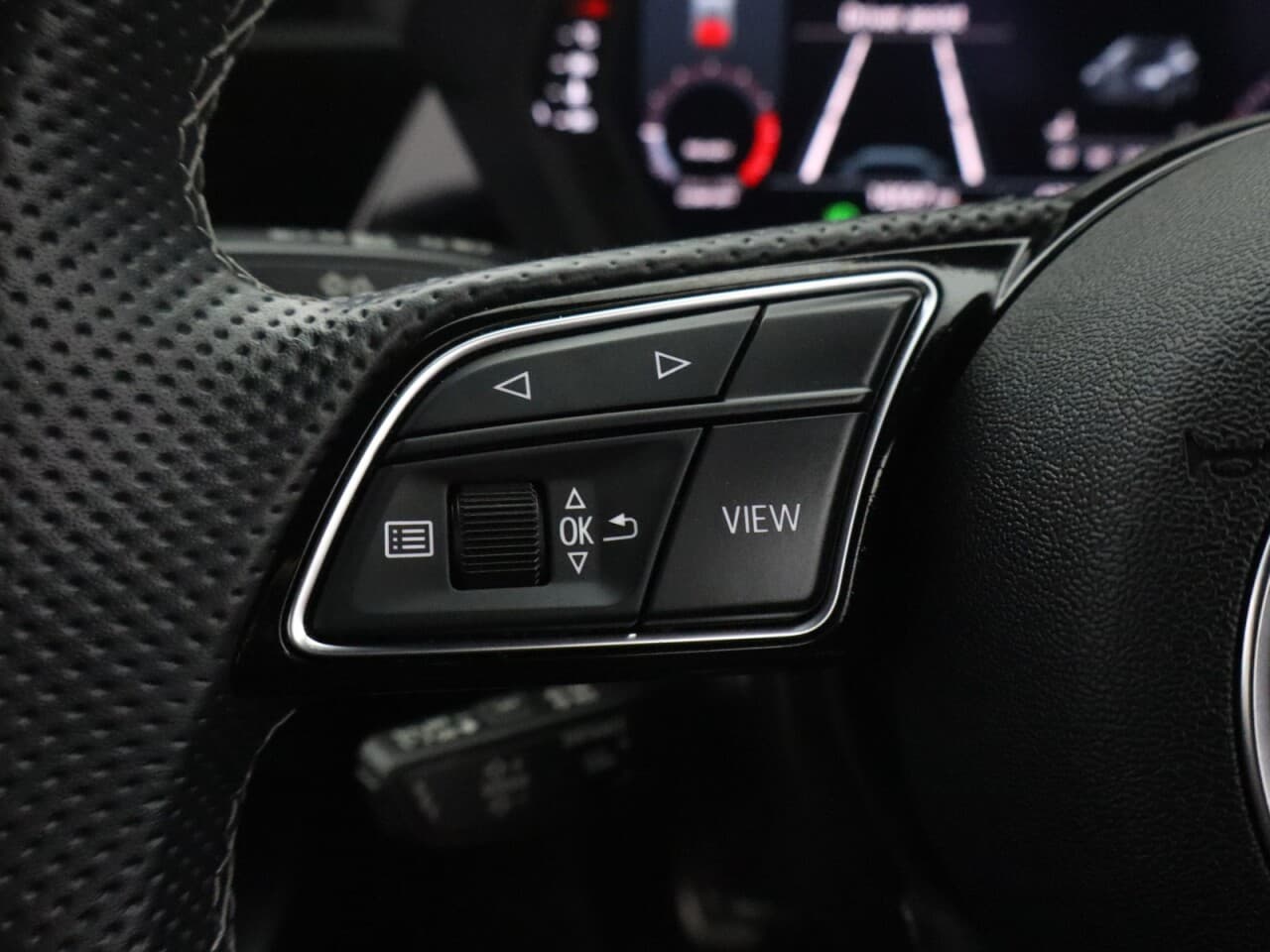Audi A3 1.0 TFSI 30 S line Sportback — image 17