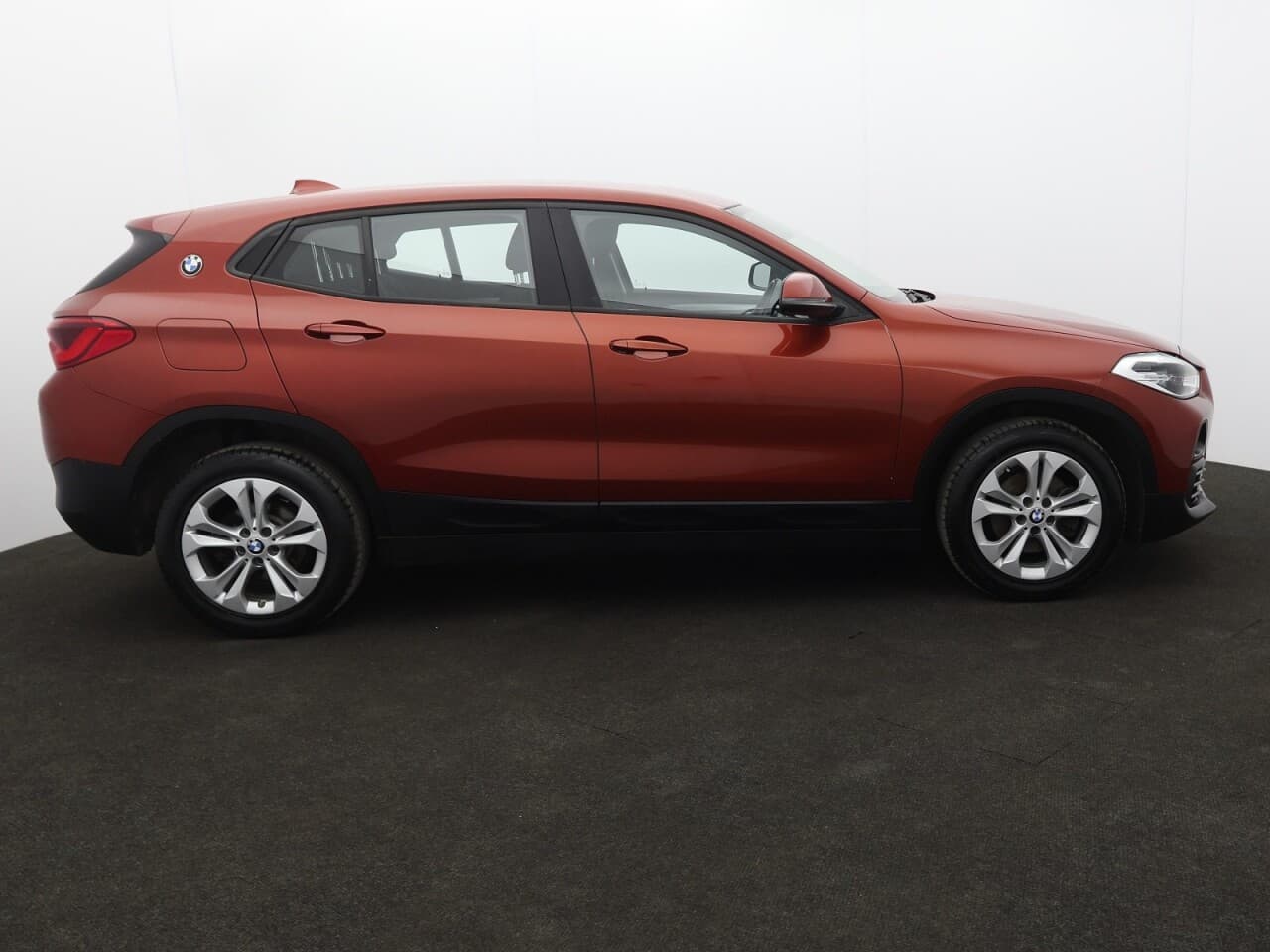 BMW X2 1.5 18i SE — image 11