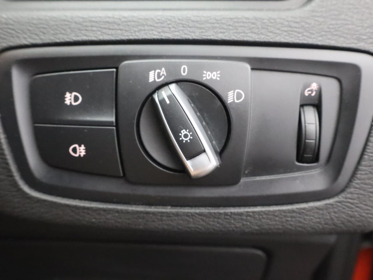 BMW X2 1.5 18i SE — image 32