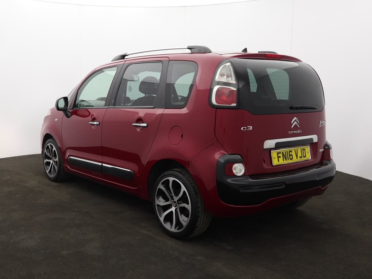 Citroen C3 Picasso 1.6 BlueHDi Platinum — image 8