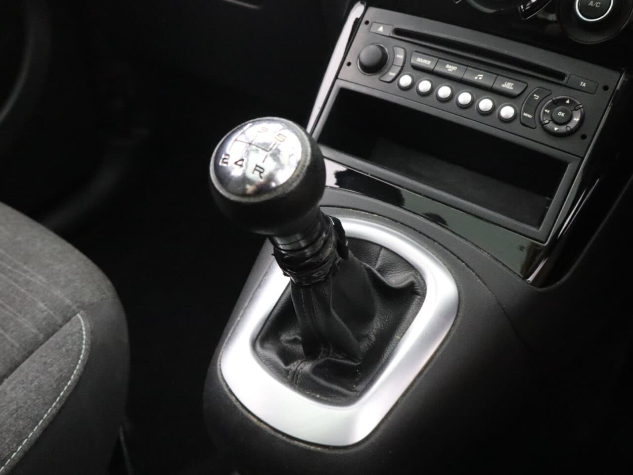 Citroen C3 Picasso 1.6 BlueHDi Platinum — image 22