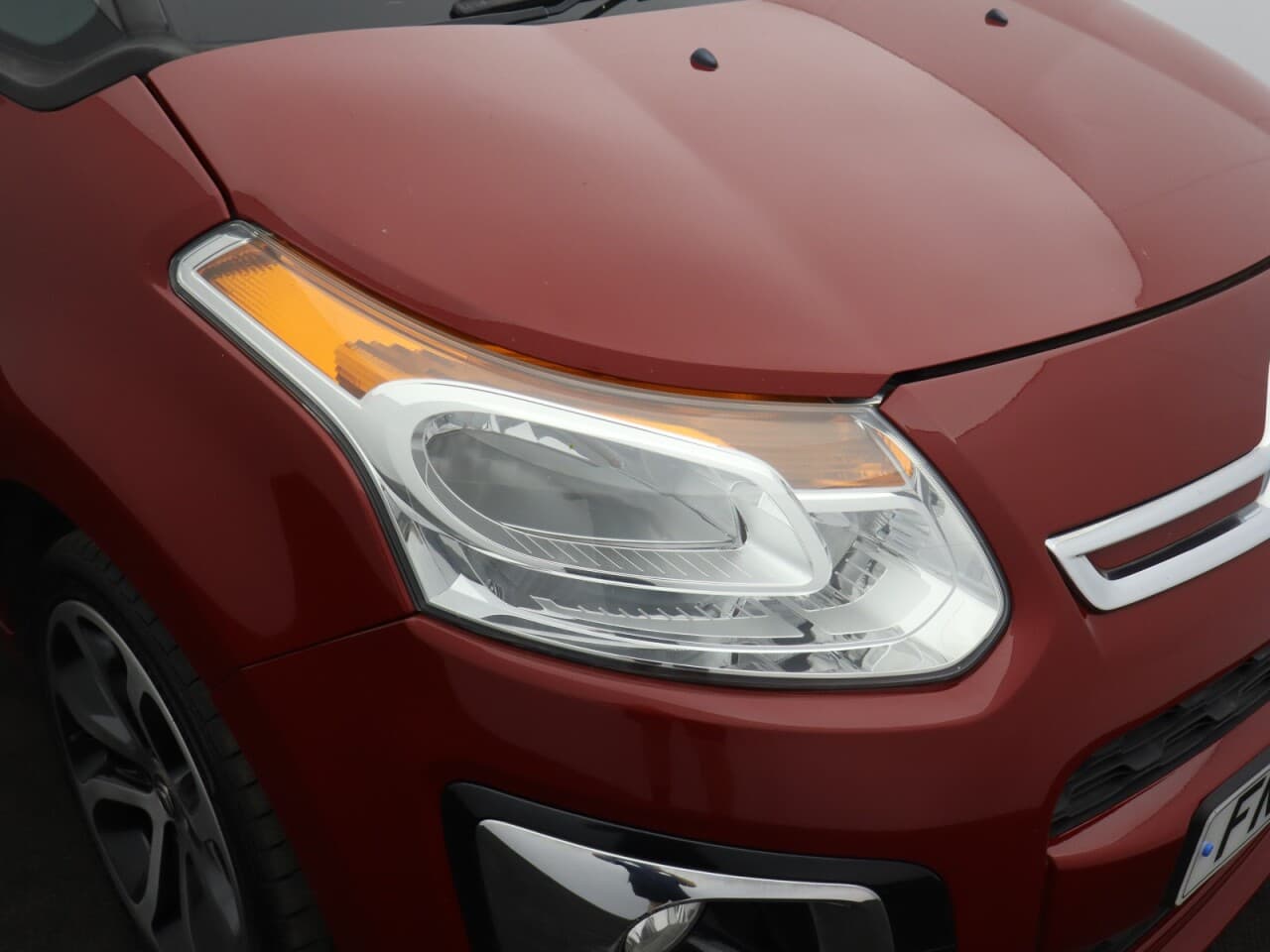 Citroen C3 Picasso 1.6 BlueHDi Platinum — image 48