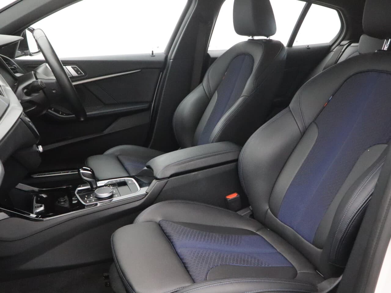 BMW 1 Series 1.5 118i M Sport (LCP) — image 38