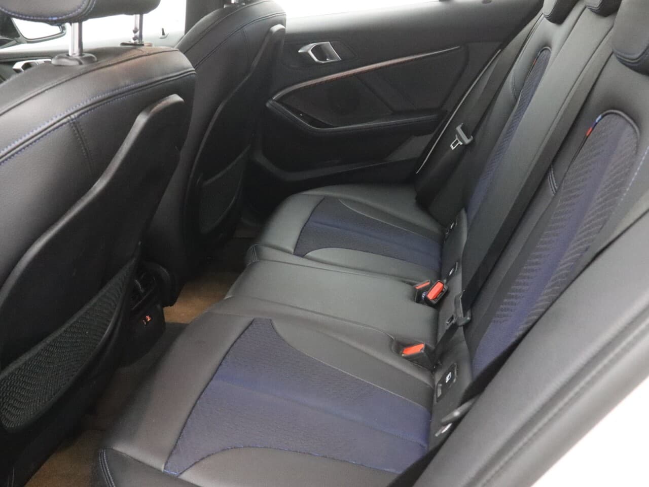 BMW 1 Series 1.5 118i M Sport (LCP) — image 39