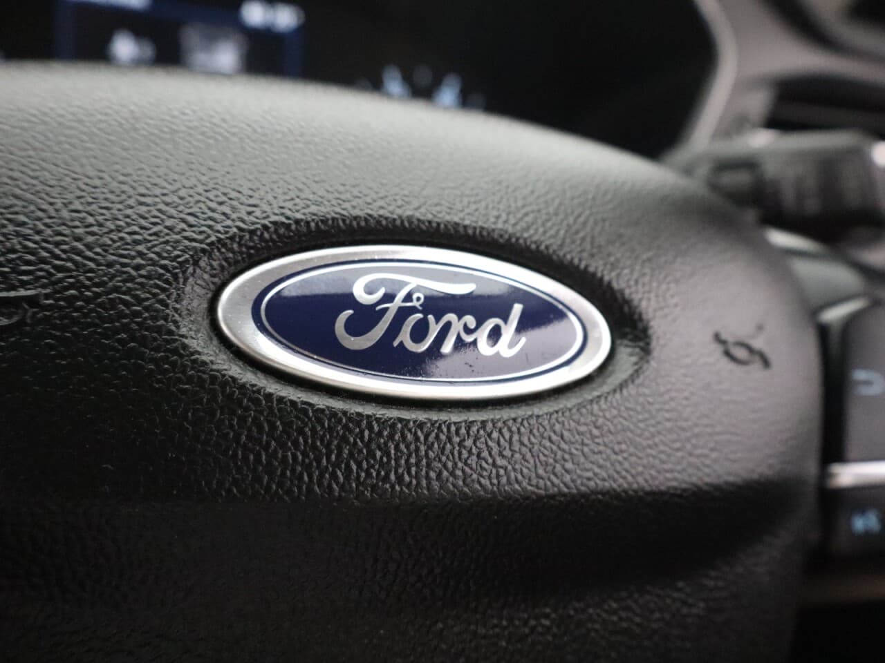 Ford Kuga 1.5T EcoBoost Zetec — image 20