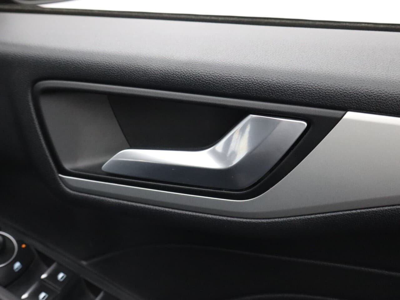 Ford Kuga 1.5T EcoBoost Zetec — image 47