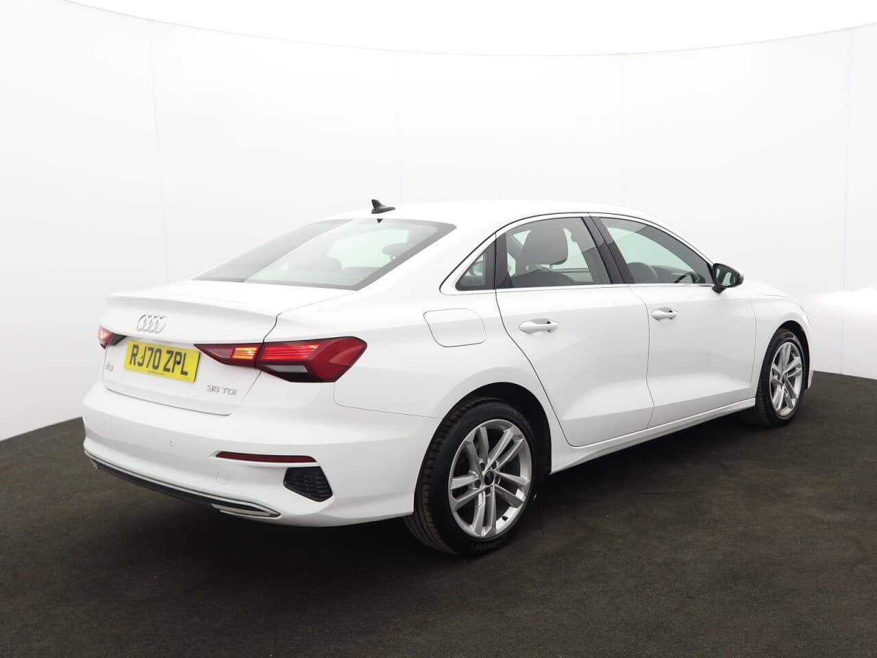Audi A3 2.0 TDI 35 Sport — image 10