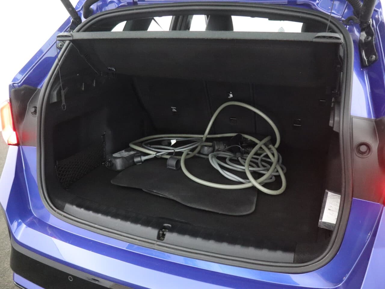 BMW X1 1.5 30e 16.3kWh M Sport — image 42