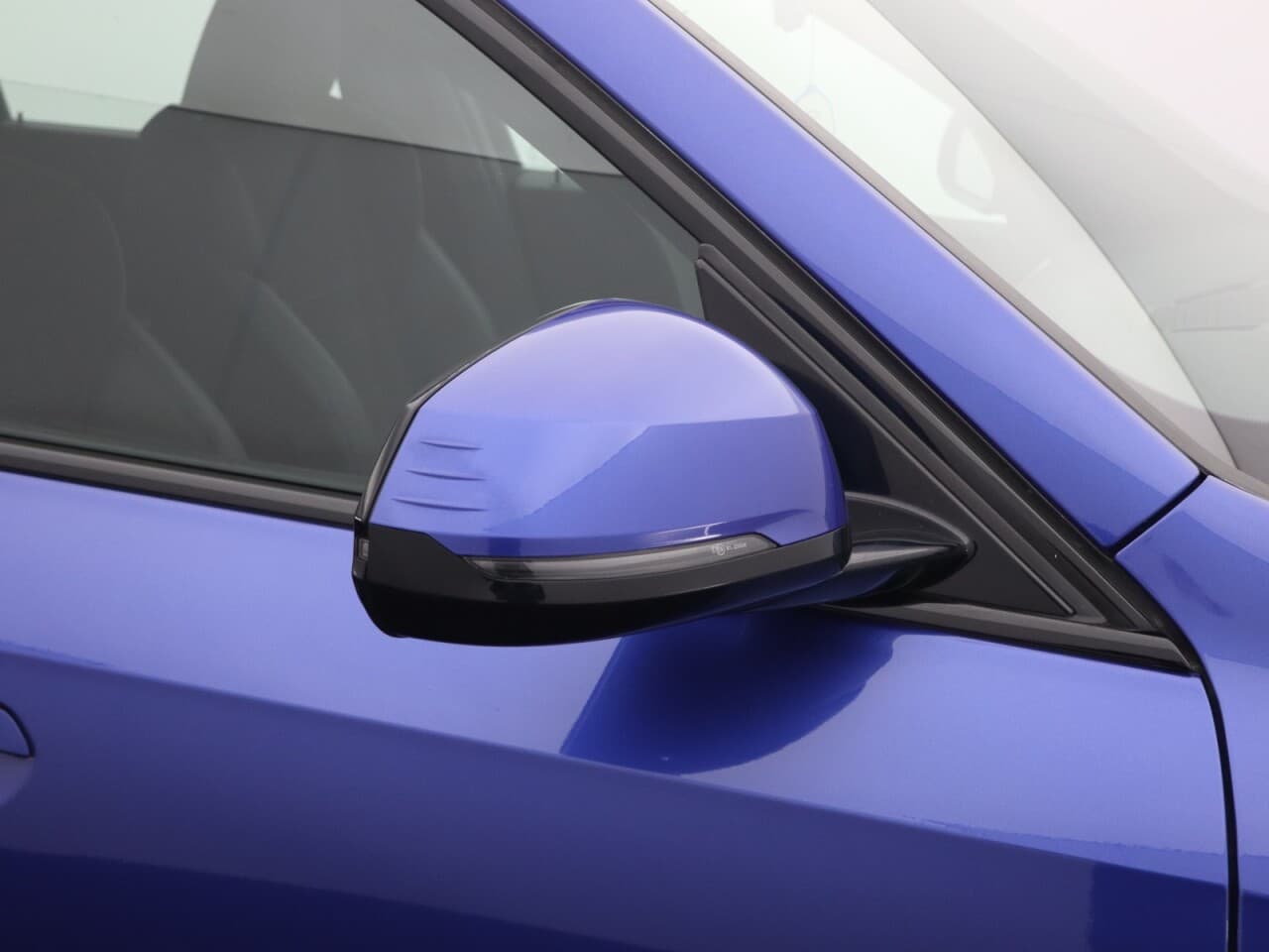 BMW X1 1.5 30e 16.3kWh M Sport — image 51