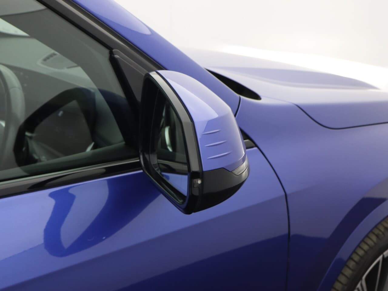 BMW X1 1.5 30e 16.3kWh M Sport — image 52