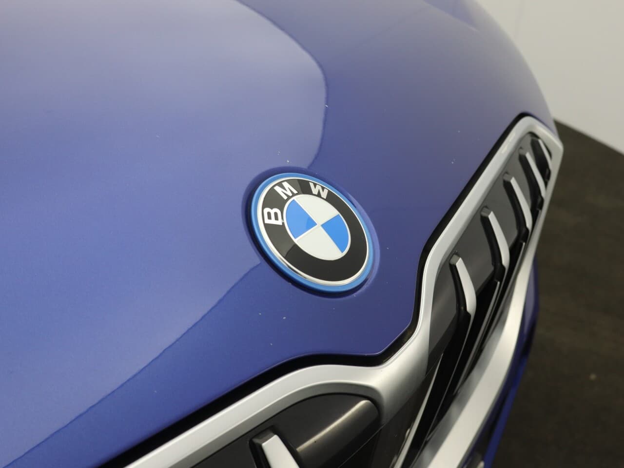 BMW X1 1.5 30e 16.3kWh M Sport — image 59