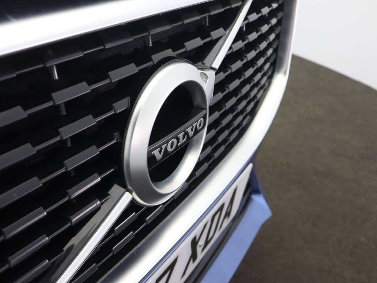 Volvo XC60 2.0 D4 R-Design — image 63