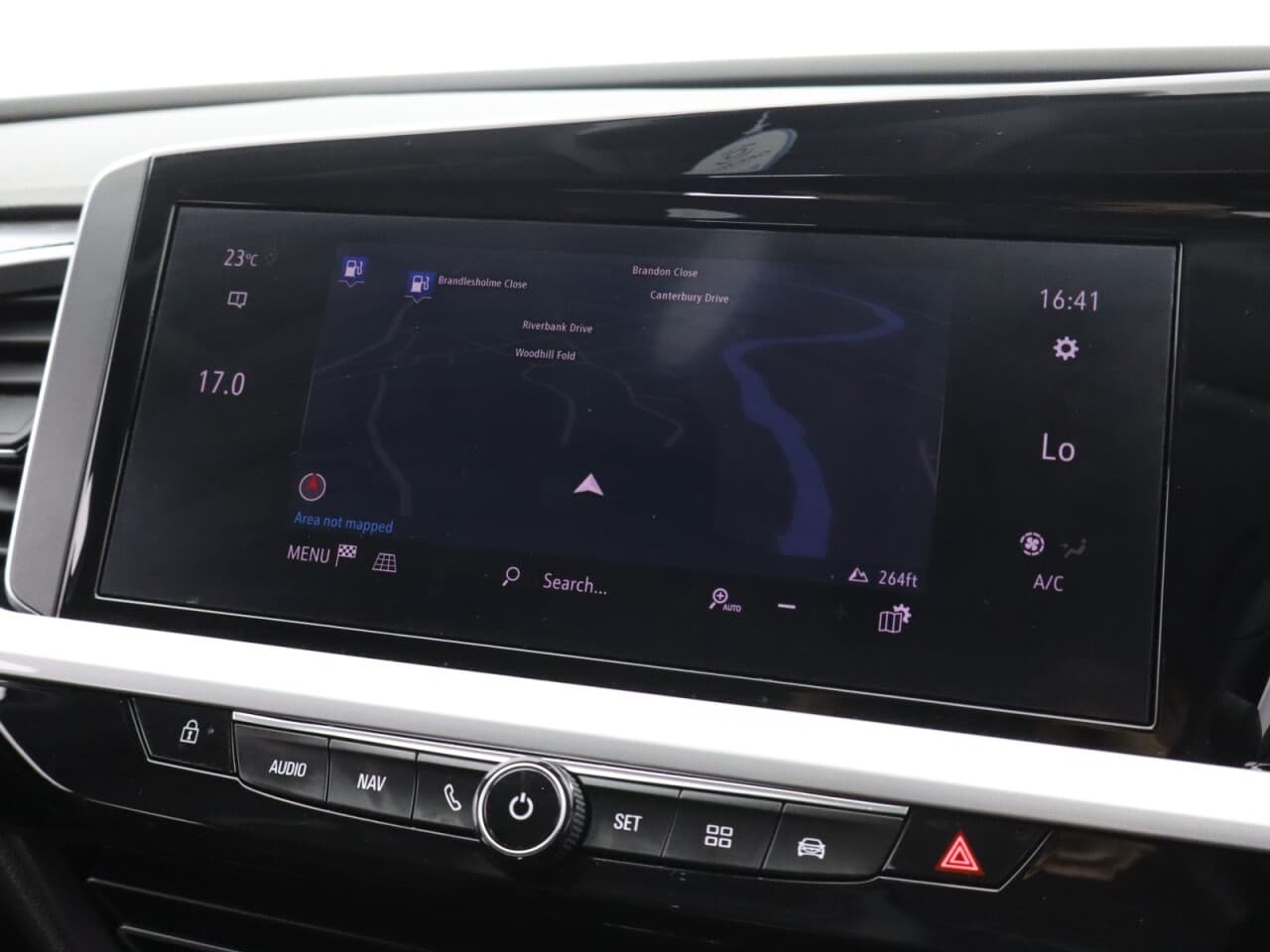 Vauxhall Grandland X 1.2 Turbo Elite — image 37
