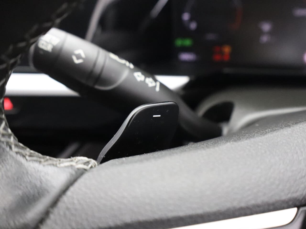 Vauxhall Grandland X 1.2 Turbo Elite — image 40