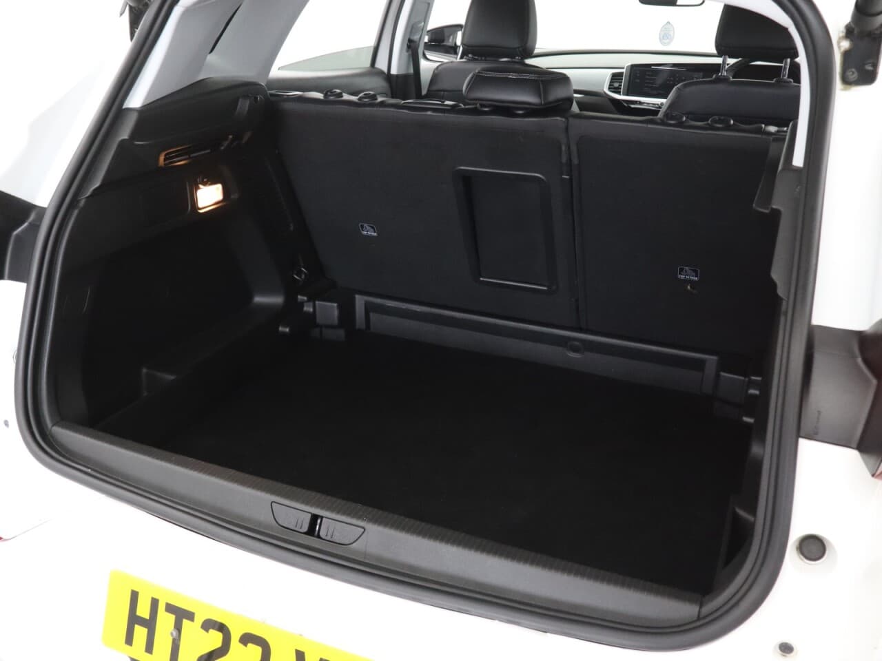 Vauxhall Grandland X 1.2 Turbo Elite — image 49