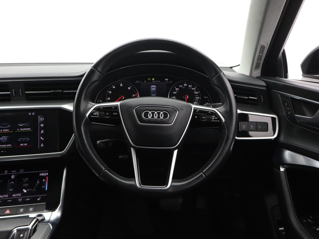 Audi A6 Saloon 2.0 TFSI 45 Sport — image 16