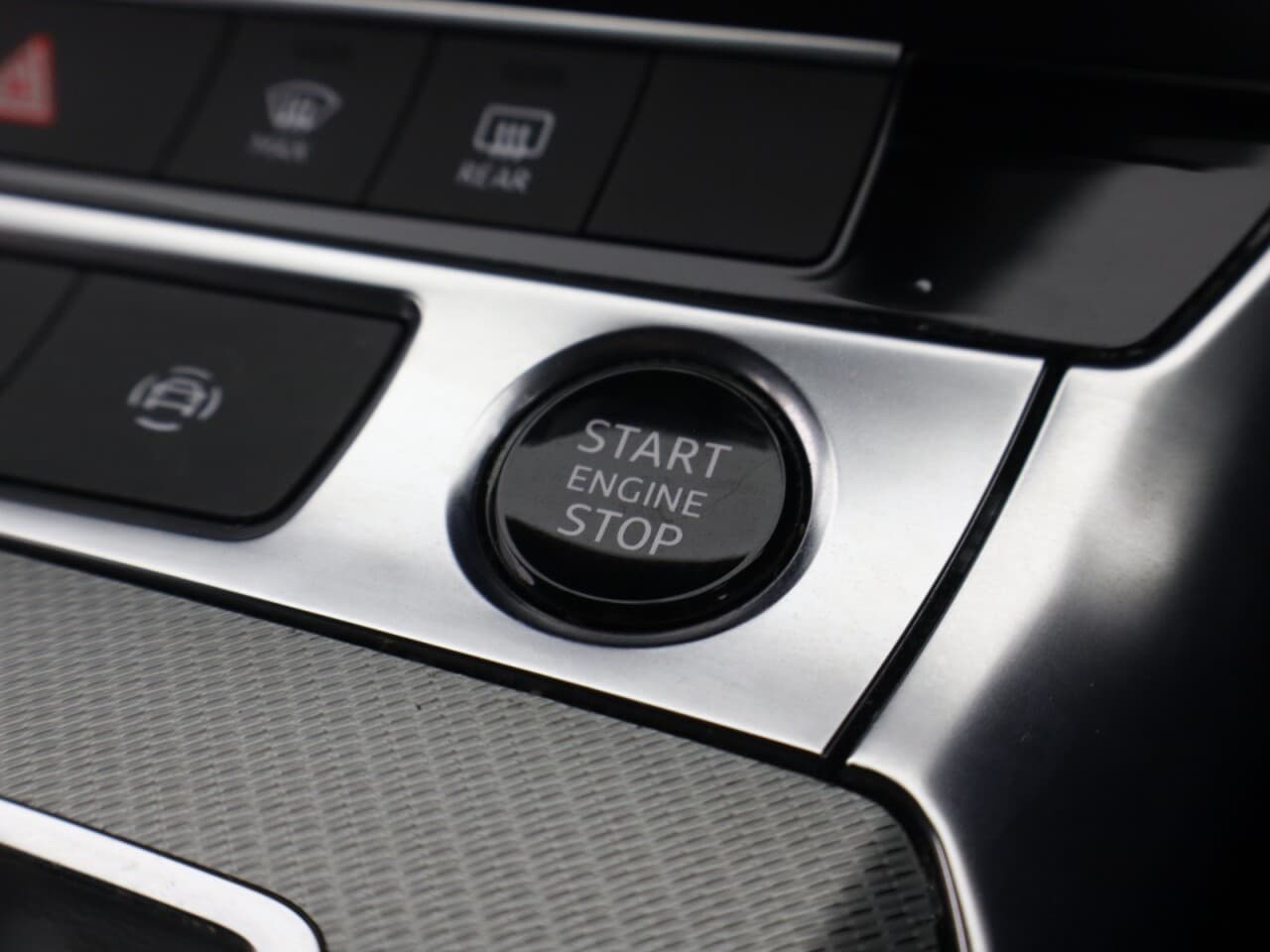 Audi A6 Saloon 2.0 TFSI 45 Sport — image 29