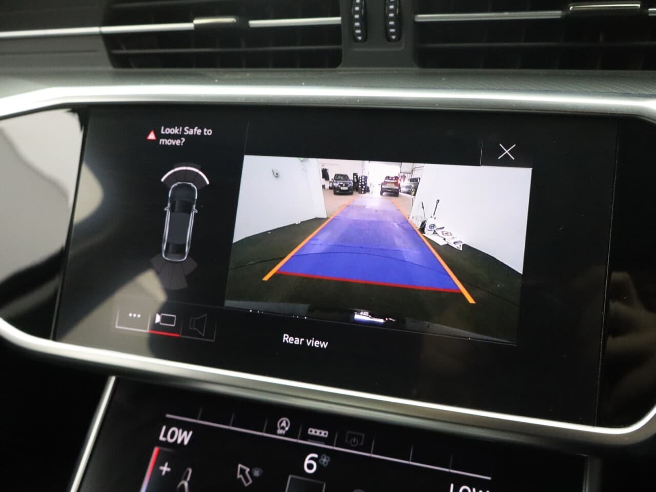 Audi A6 Saloon 2.0 TFSI 45 Sport — image 36