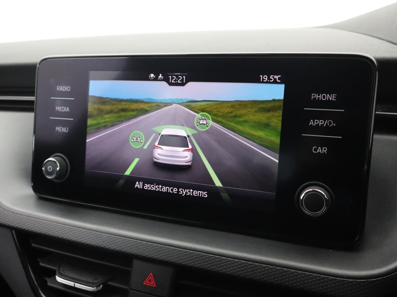 Skoda Scala 1.0 TSI SE — image 34